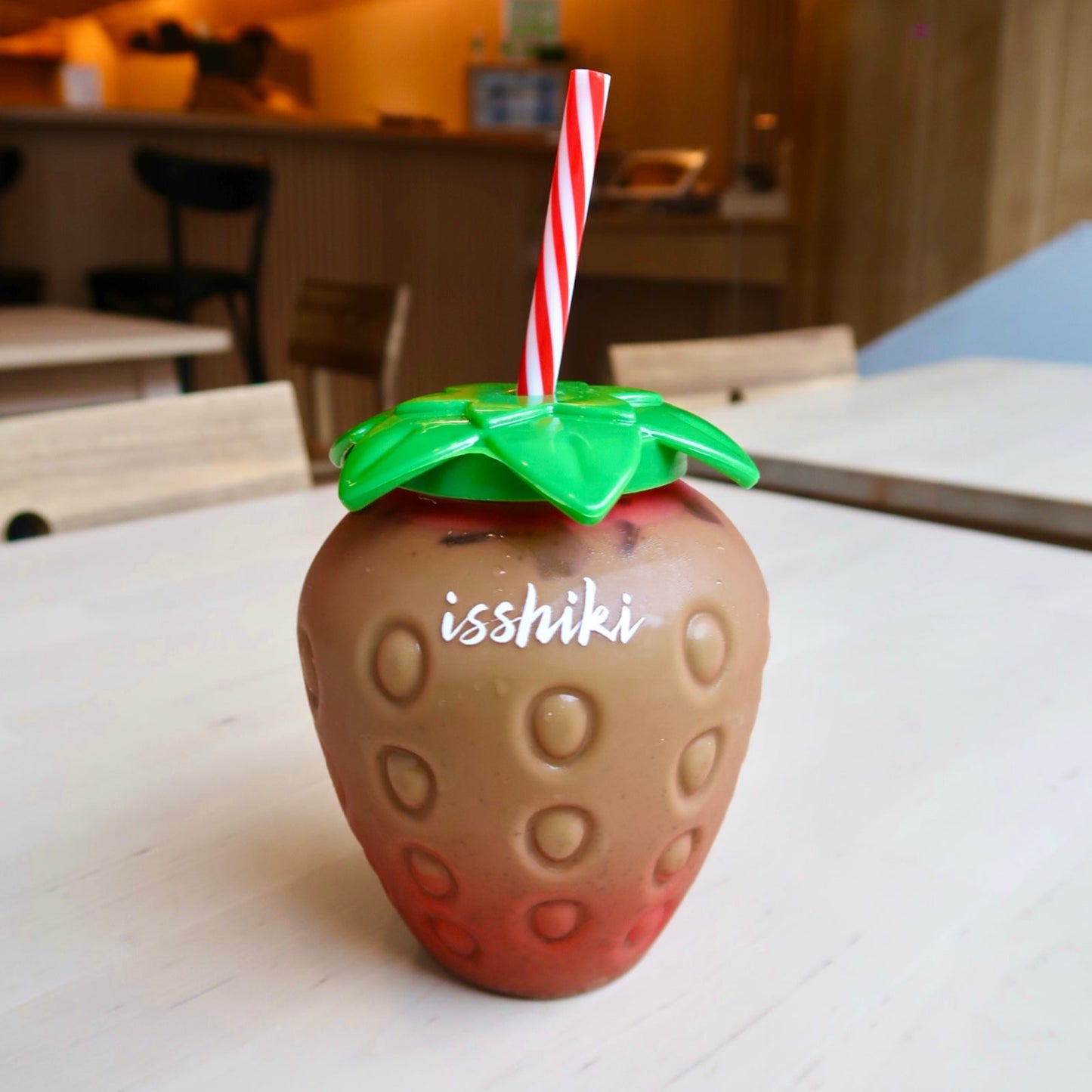 Isshiki Strawberry Reusable Cup