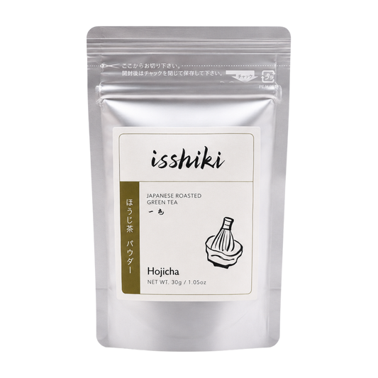 Silver resealable pouch of Isshiki Hojicha roasted green tea powder, 30 g, with whisk-and-bowl logo on the label