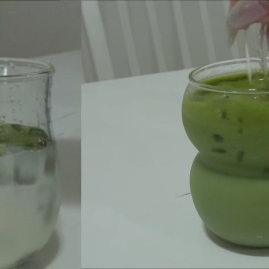 Yabukita matcha preparation with the Isshiki tin, measuring matcha, whisking, and finishing an iced matcha